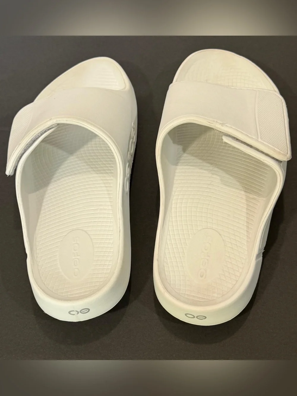 Oofos White Slide Sandals unisex
